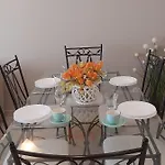 דירה Seaview With Pool - Yellow טרוגיר