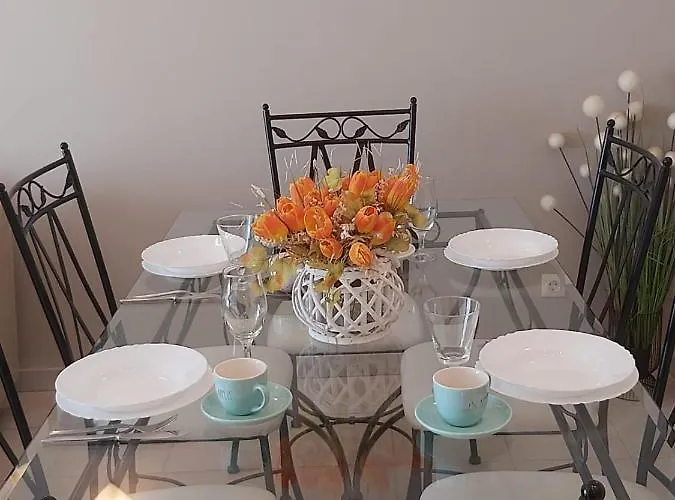 Apartment Seaview With Pool - Yellow Trogir